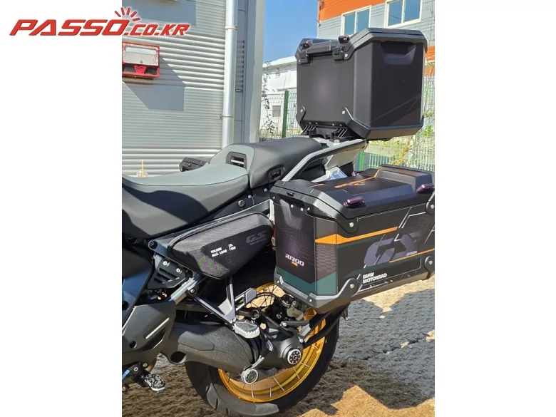 BMW R 1300 GS 어드벤쳐 2025 블랙 사진 8