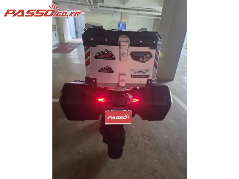 BMW R 1300 GS 2025 네이비 사진 3