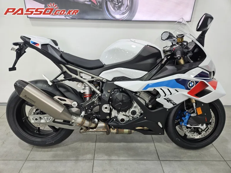 BMW S 1000 RR M패키지 2026 2026 화이트 사진 6