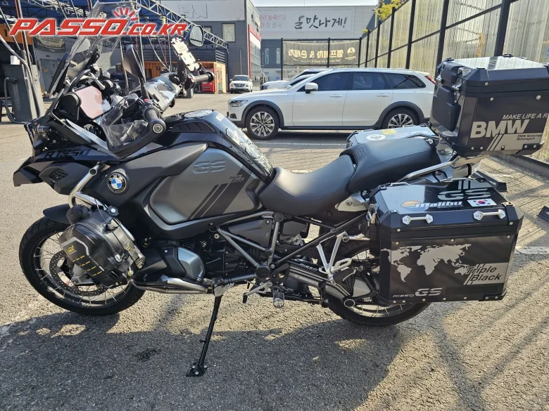 BMW R 1250 GS 어드벤처 2023 건메탈 사진 2
