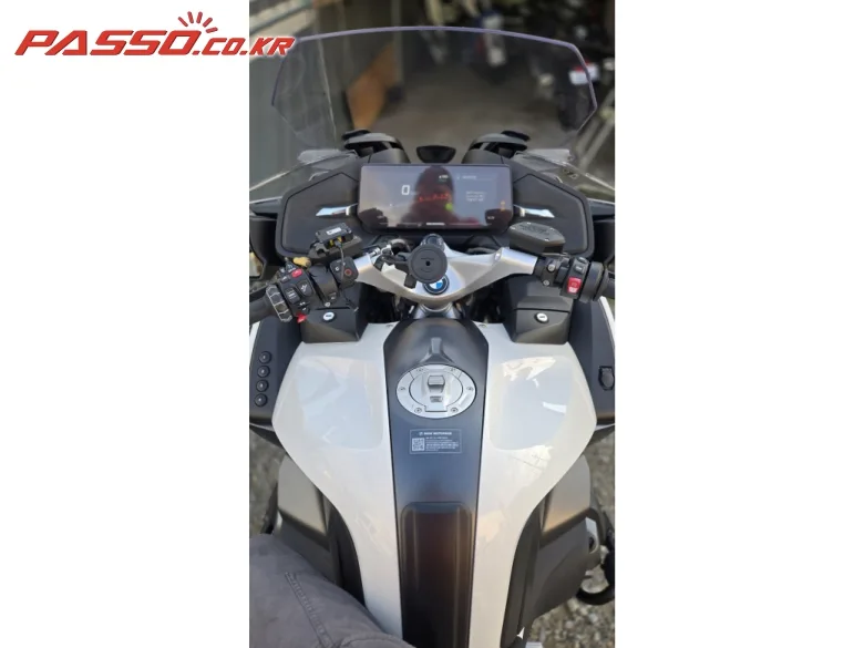 BMW R 1250 RT 2024 화이트 사진 4