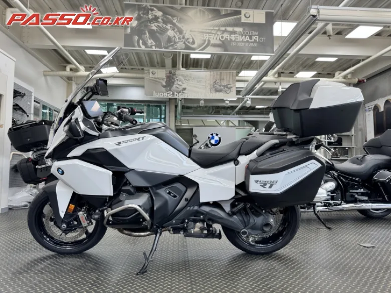 BMW R 1300 RT 2026 화이트 사진 2