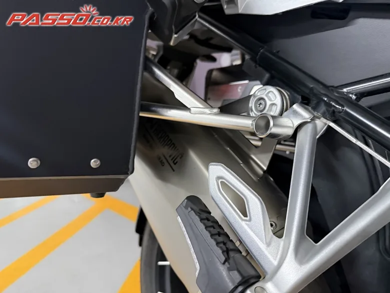 BMW R 1250 GS 어드벤처 2023 블랙 사진 7