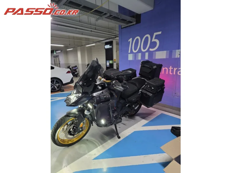BMW R 1300 GS 어드벤쳐 2025 블랙 사진 2