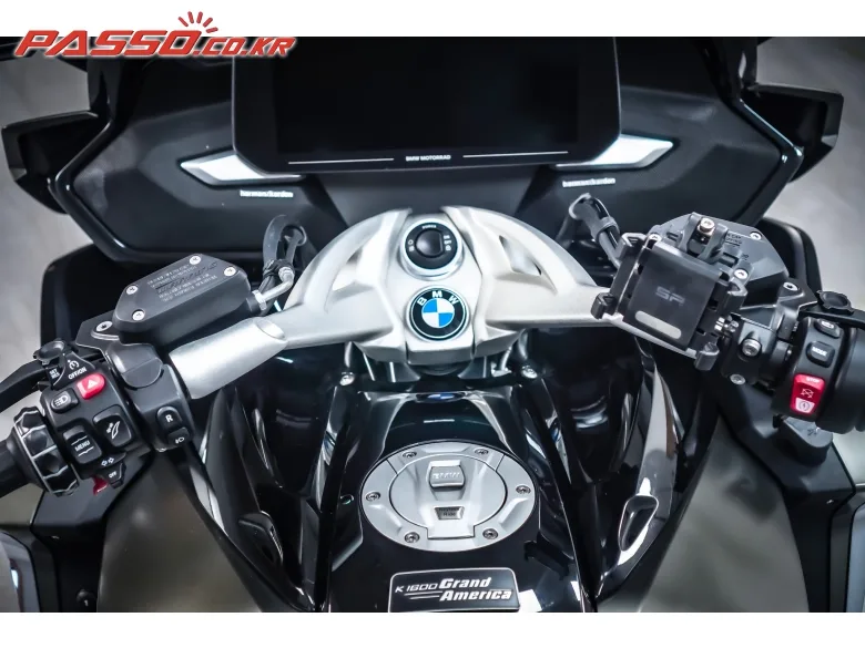 BMW K 1600 그랜드 아메리카 2022 실버 사진 4