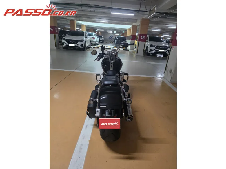 할리데이비슨 팻보이 117 2025 블랙 사진 3
