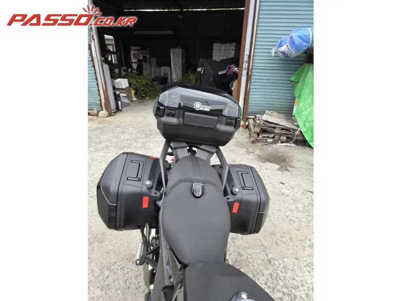 BMW R 1300 RS 2026 블랙 사진 8