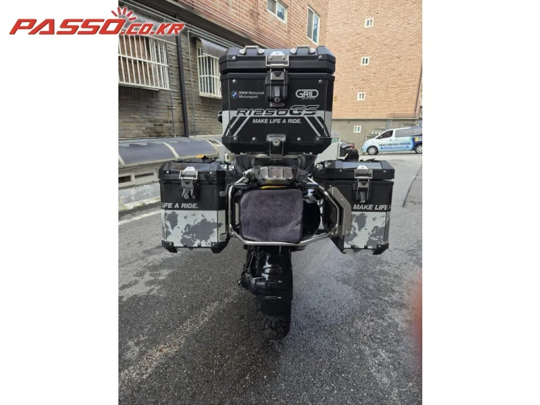 BMW R 1250 GS 어드벤처 2024 블랙 사진 3