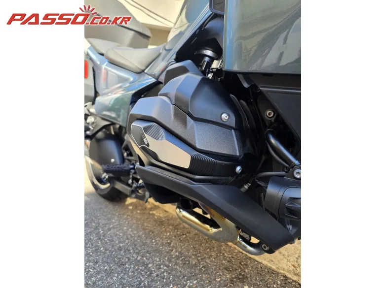 BMW R 1300 RT 2026 블랙 사진 5