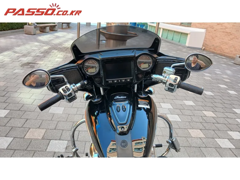 인디언모터사이클 인디안모터사이클 치프테인 리미티드 2019 블랙 사진 4