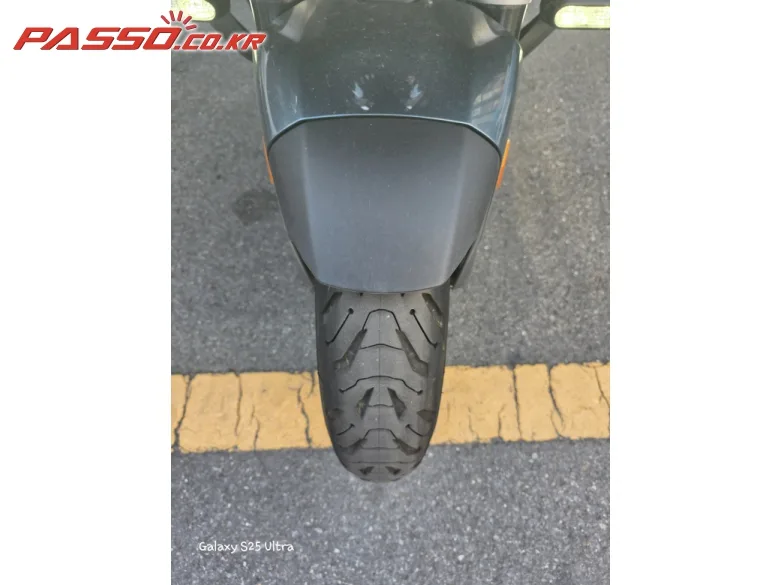 BMW R 1300 RT 2026 블루 사진 5