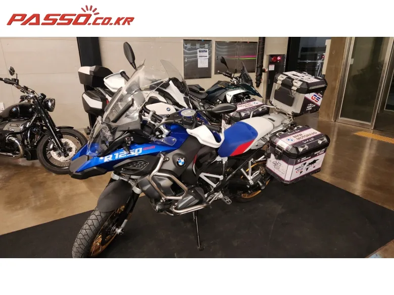 BMW R 1250 GS 어드벤처 2024 블루 사진 2