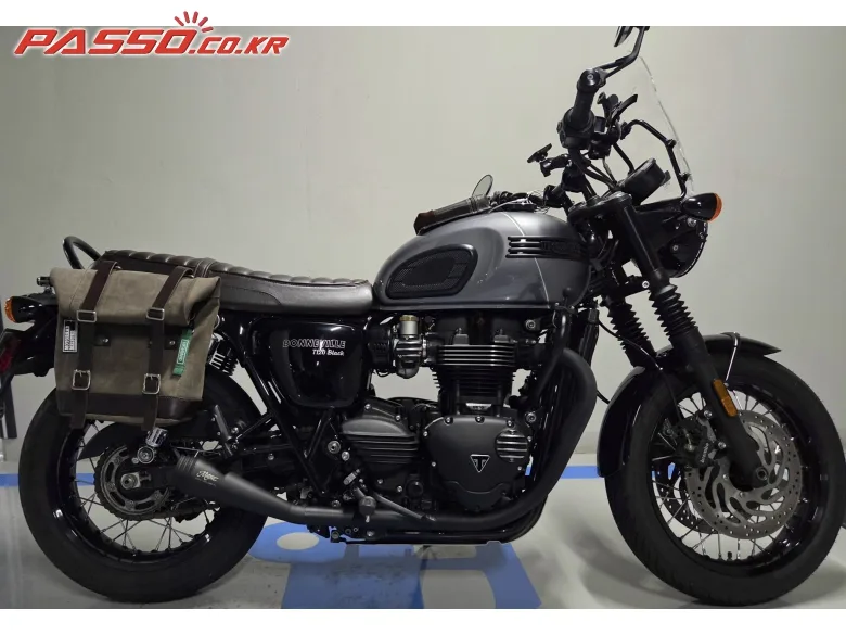 트라이엄프 본네빌 T120 블랙 2024 블랙 사진 1