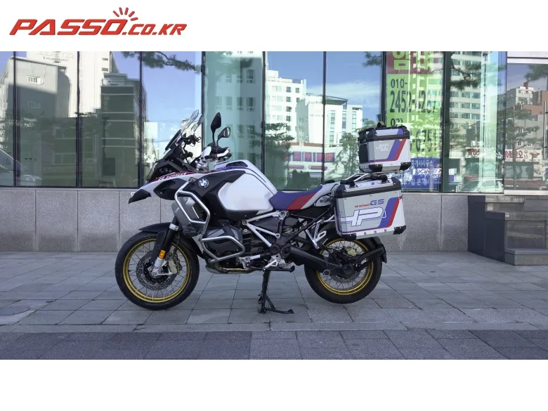 BMW R 1250 GS 어드벤처 2022 화이트 사진 2