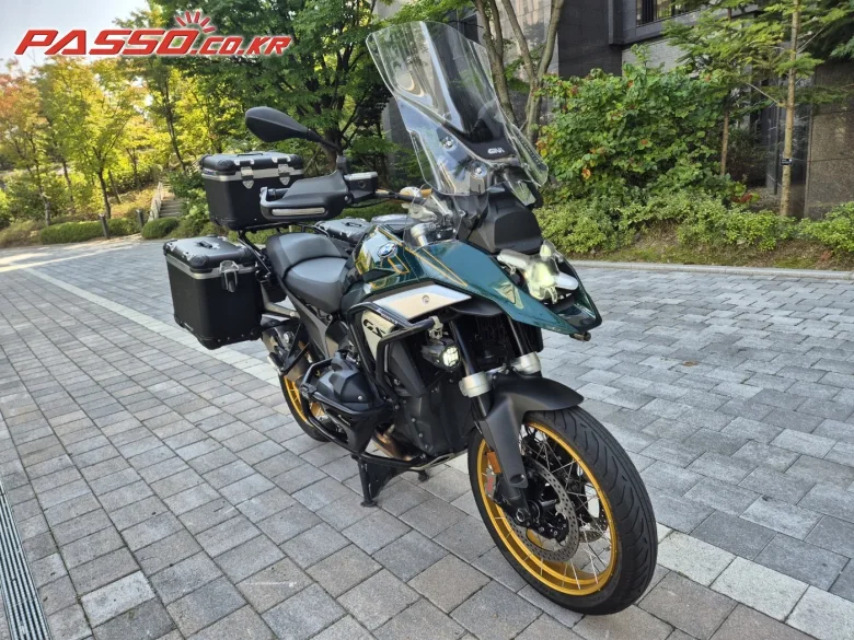 BMW R 1300 GS 2024 건메탈 사진 1