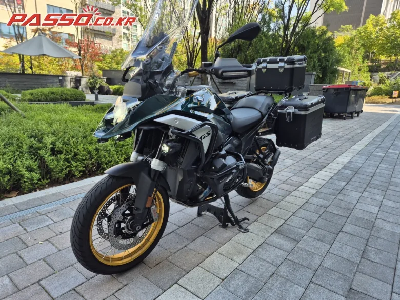 BMW R 1300 GS 2024 건메탈 사진 2