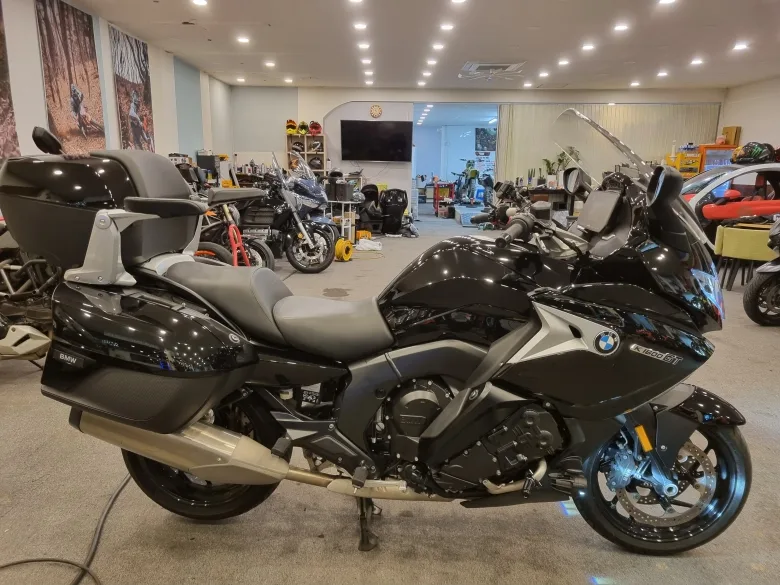 BMW K 1600 GT 2024 블랙 사진 1