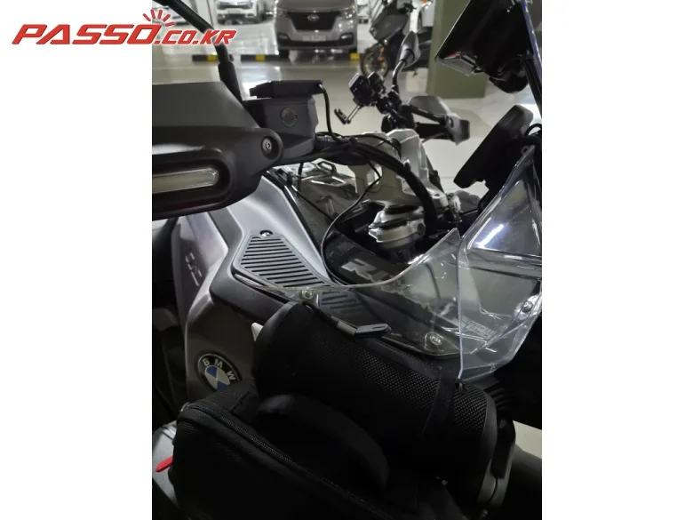 BMW R 1300 GS 어드벤쳐 2026 블랙 사진 8