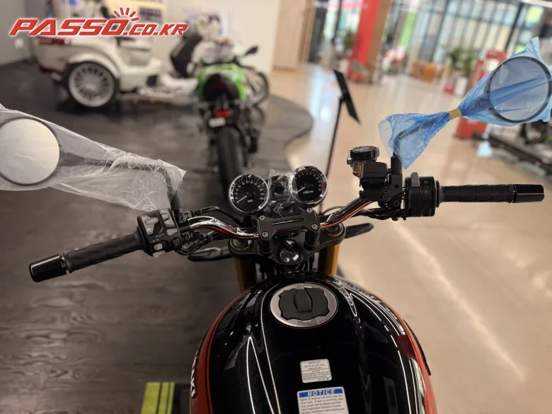 가와사키 Z 900 RS SE ABS 2027 레드 사진 4