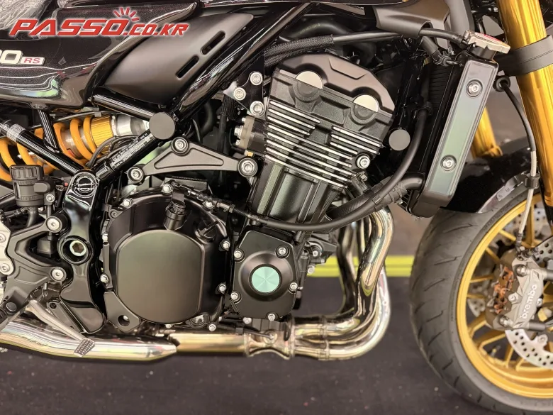 가와사키 Z 900 RS SE ABS 2027 레드 사진 5