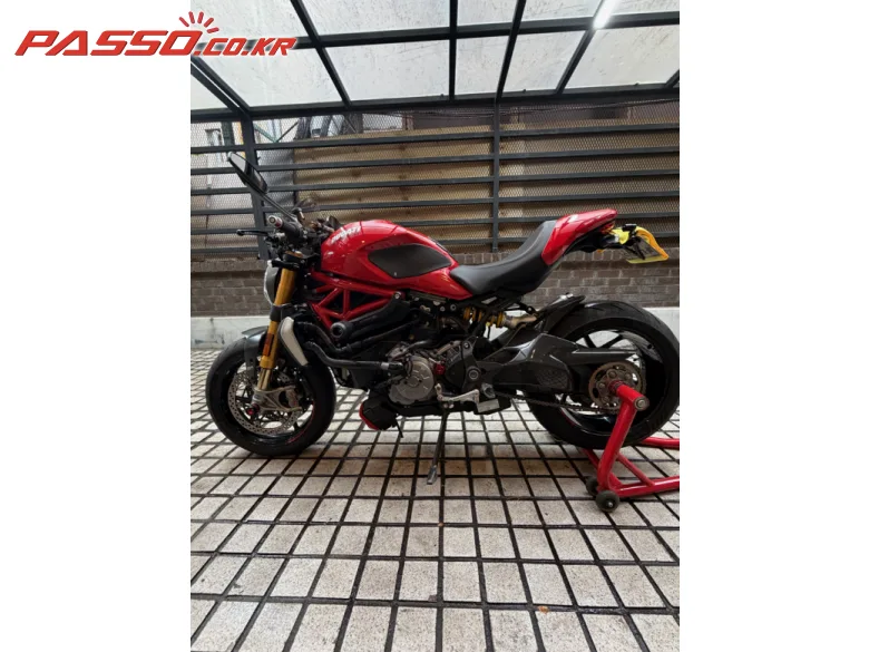 두카티 몬스터 1200 S 2020 레드 사진 2