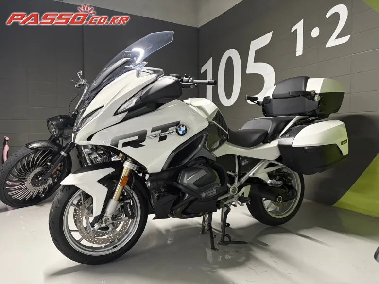 BMW R 1250 RT 2024 화이트 사진 2