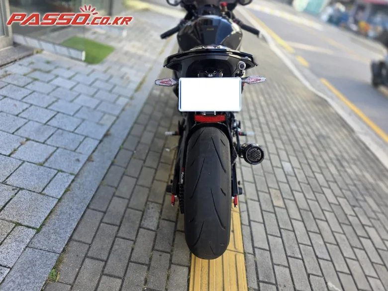 BMW S 1000 RR 2025 블루 사진 3