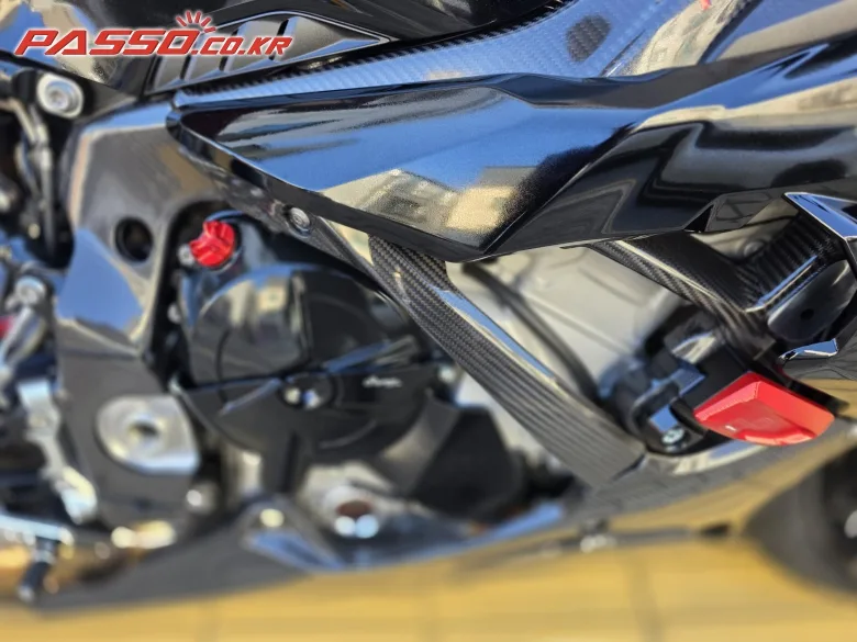 BMW S 1000 RR 2025 블루 사진 5