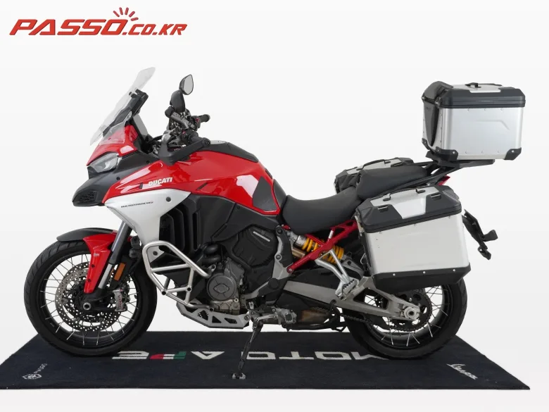 두카티 멀티스트라다 V4 S 2022 레드 사진 2