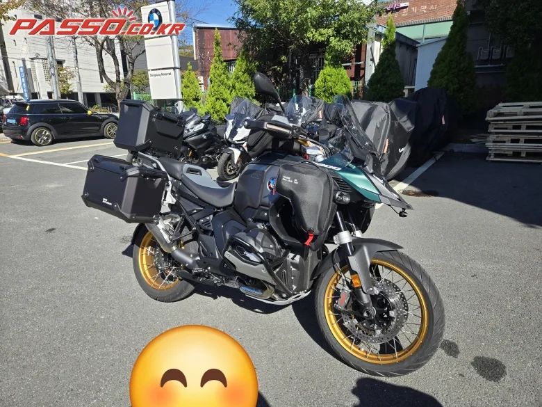 BMW R 1300 GS 어드벤쳐 2026 블랙 사진 1