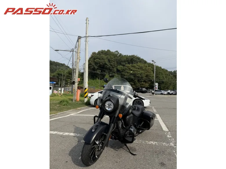 인디언모터사이클 인디안모터사이클 스프링필드 다크 호스 2022 블랙 사진 2