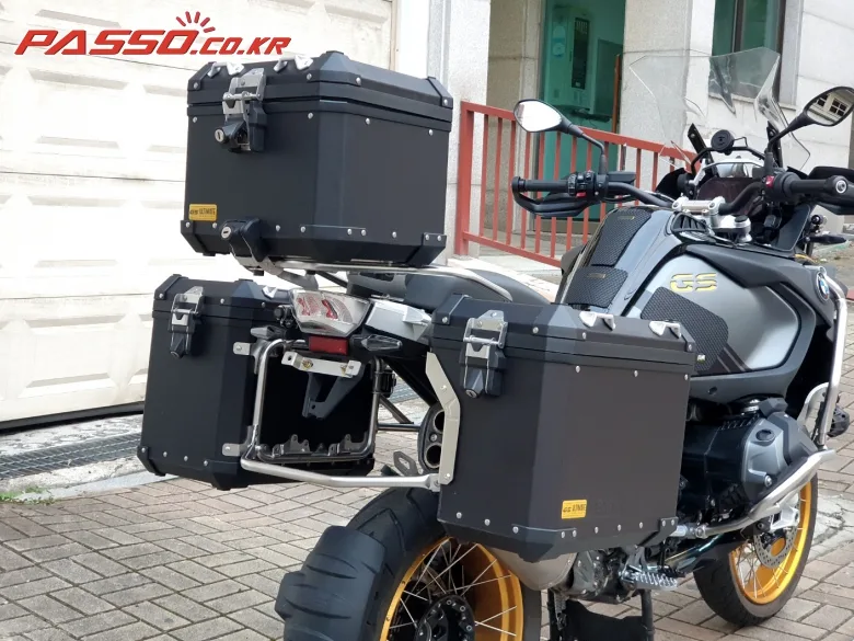 BMW R 1250 GS 2024 블랙 사진 4