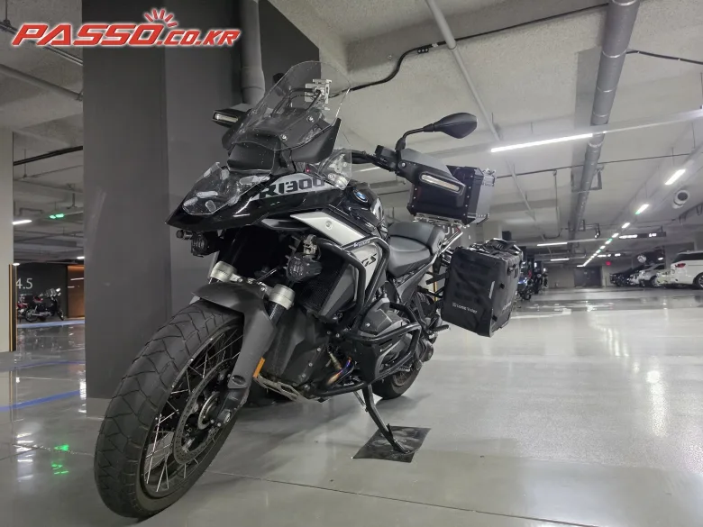BMW R 1300 GS 2024 블랙 사진 2