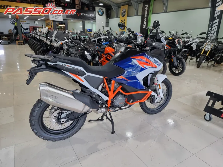KTM 1290 슈퍼 어드벤처 R 2022 사진 6