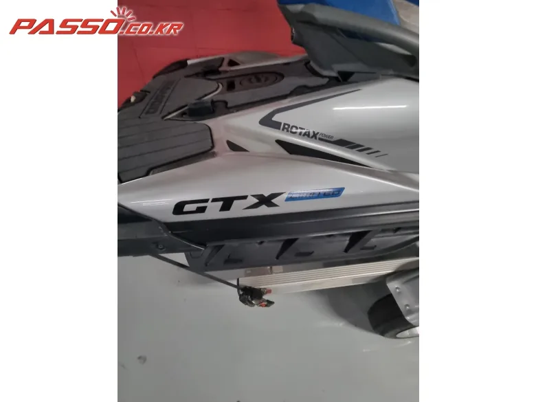 씨두 GTX LTD 300 SS 2021 사진 3