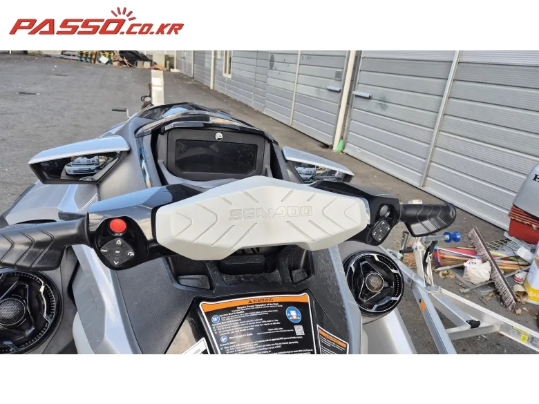 씨두 GTX LTD 300 SS 2021 사진 5
