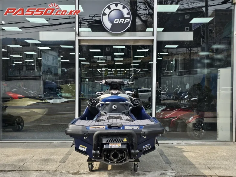 씨두 GTX LTD 300 SS 2024 사진 4