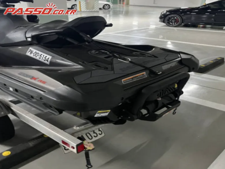 씨두 21년식 rxp300 2인승 블랙 2022 사진 4