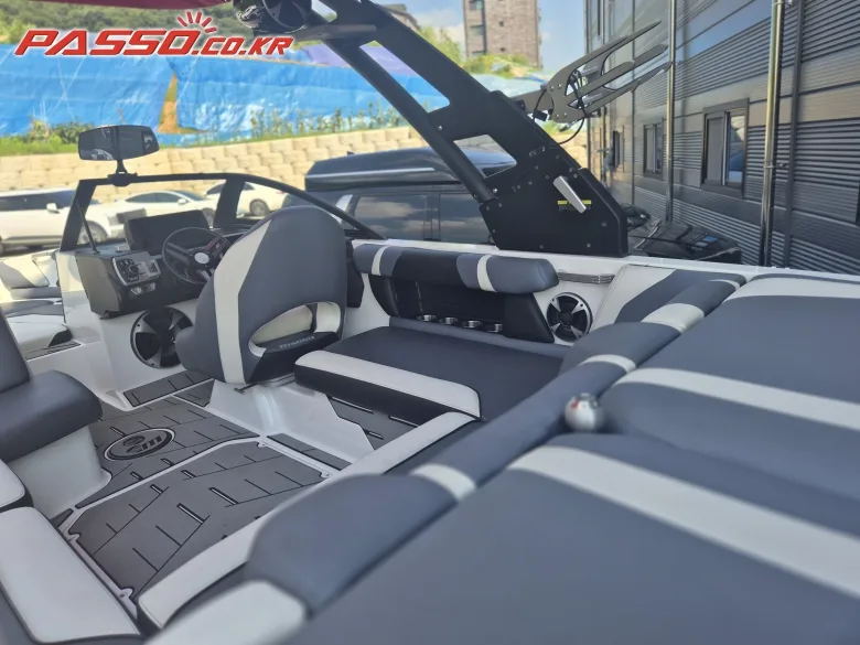 말리부 웨이크쎄터 VLX 21 2017 사진 8