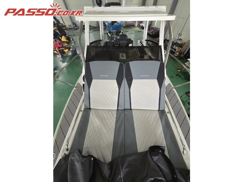 수입보트 낚시보트 2024 사진 8