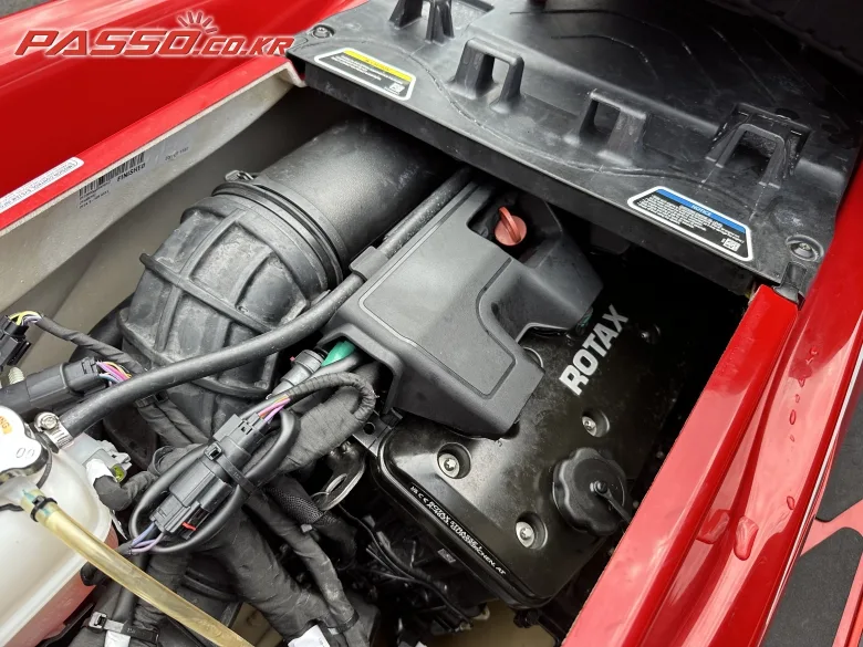 씨두 RXT X 325 RS 2024 사진 6