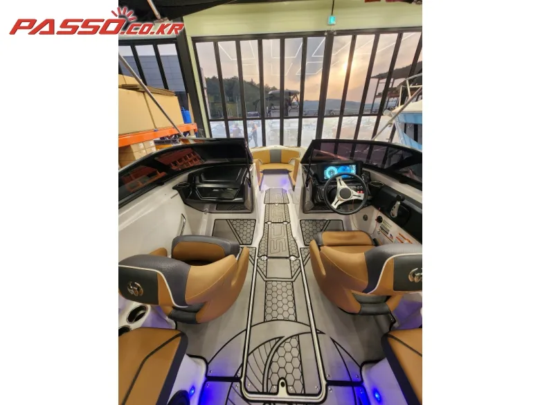 스카랍 215 IMPULSE WAKE EDITION 2019 사진 8