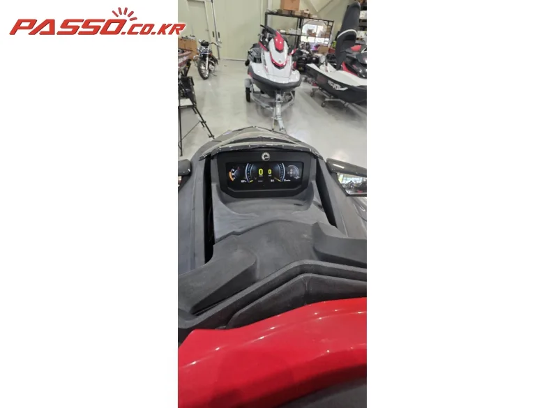 씨두 RXT X 300 2023 사진 5