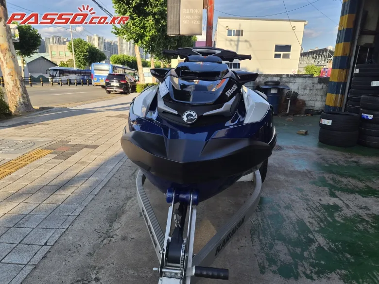 씨두 GTX LTD 300 SS 2023 사진 3