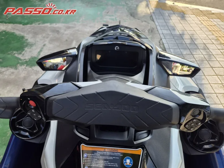 씨두 GTX LTD 300 SS 2023 사진 5