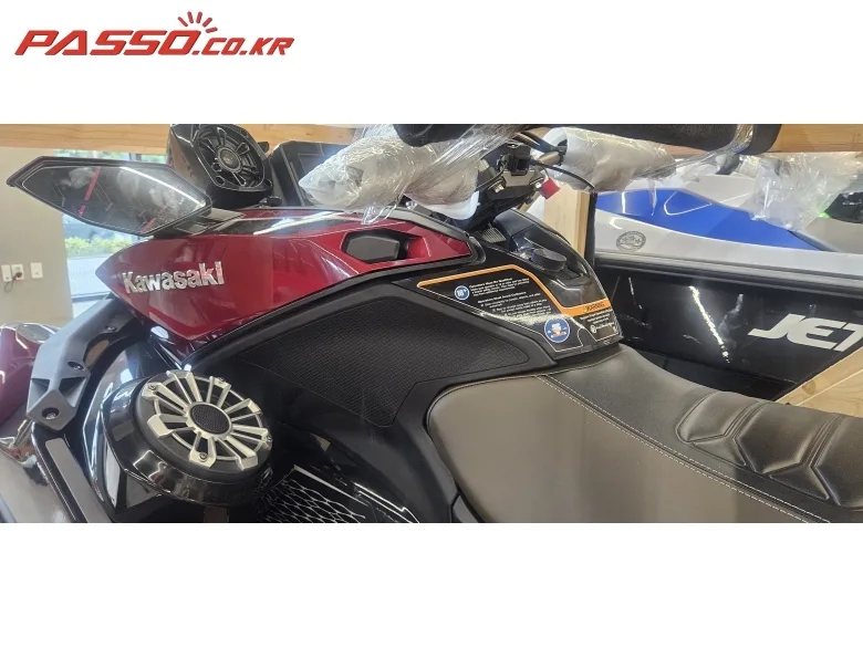 가와사키 가장 고급스러운 제트스키 KAWASAKI JET SKI ‘ULTRA 310 LX’ 2026 사진 2