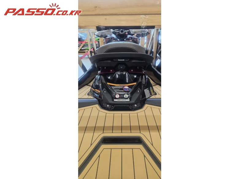 가와사키 가장 고급스러운 제트스키 KAWASAKI JET SKI ‘ULTRA 310 LX’ 2026 사진 3