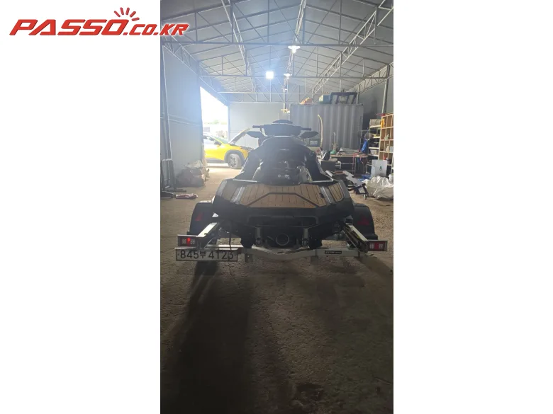 가와사키 울트라 310 LX 2023 사진 4