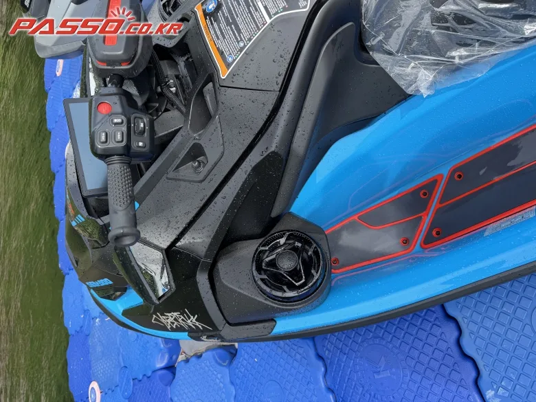 씨두 RXT X 325 2026 사진 1
