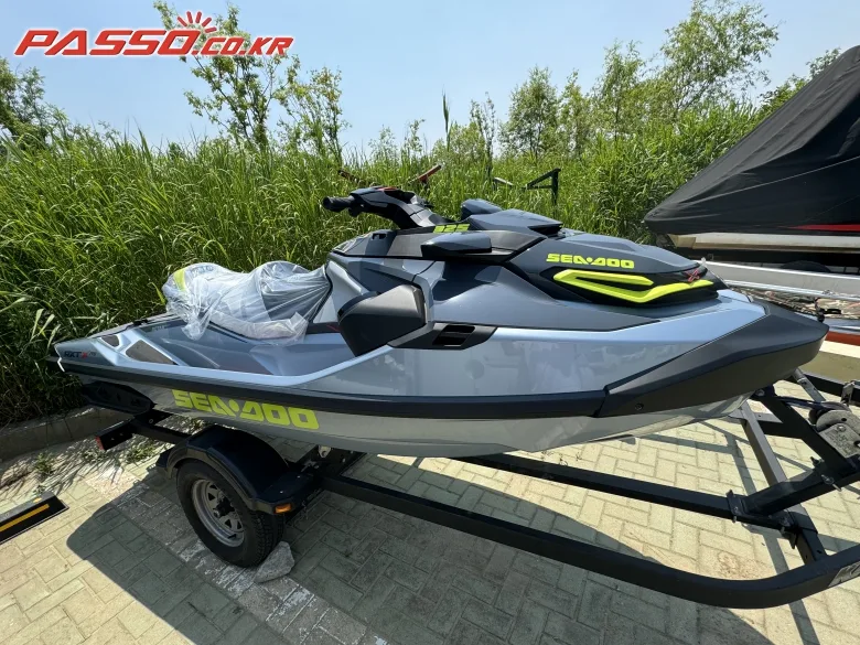 씨두 RXT X 325 RS 2024